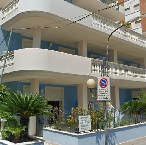 Riccio Blu Pochi Passi Dal Mare * Alba Adriatica