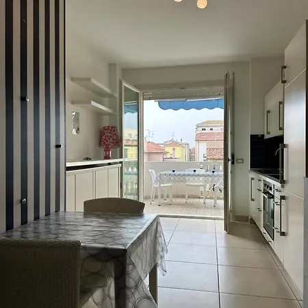 Riccio Blu Pochi Passi Dal Mare Apartament Alba Adriatica