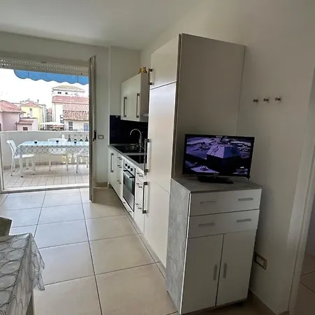 Riccio Blu Pochi Passi Dal Mare Apartament *