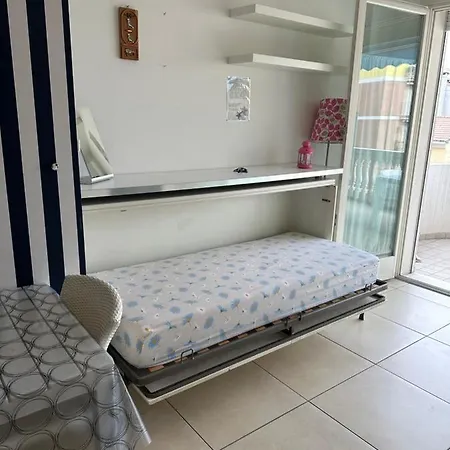 Riccio Blu Pochi Passi Dal Mare Apartament *