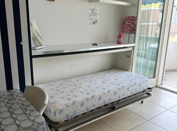 Riccio Blu Pochi Passi Dal Mare דירה *